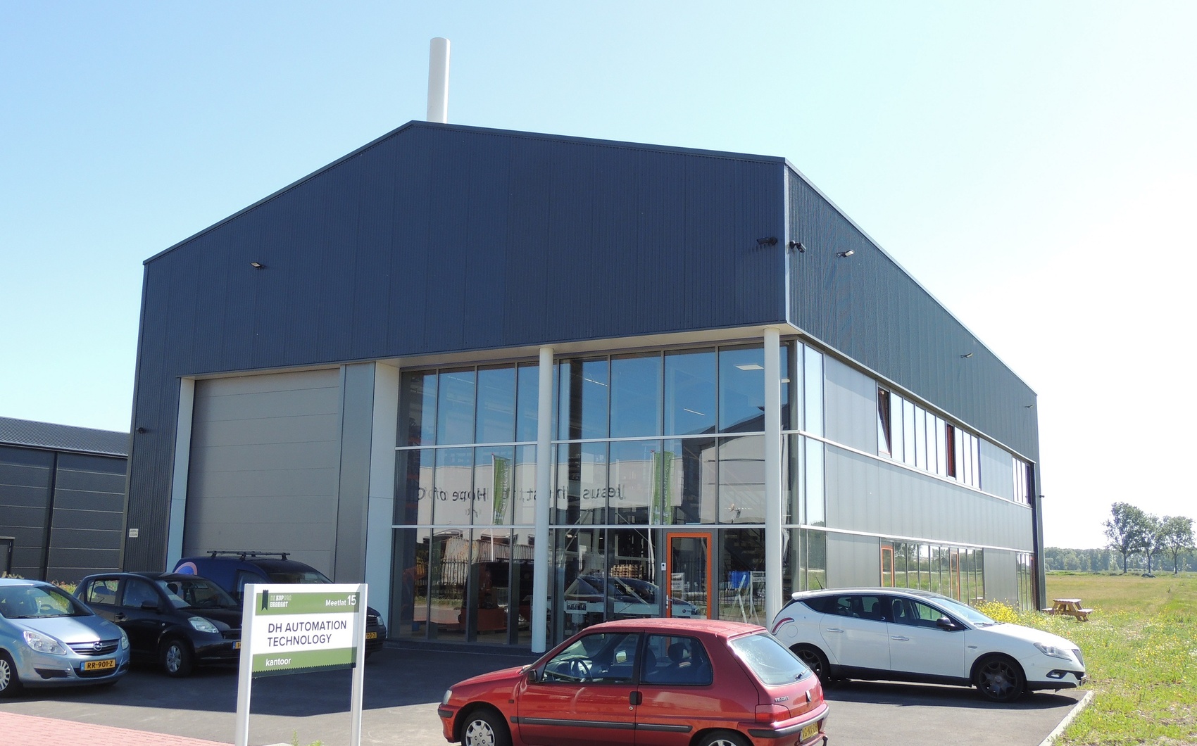 Bedrijfshallen.NL werk DH Automation Technology te Werkendam